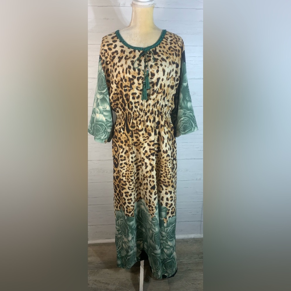 Kaftan dress leopard print US size L long womens